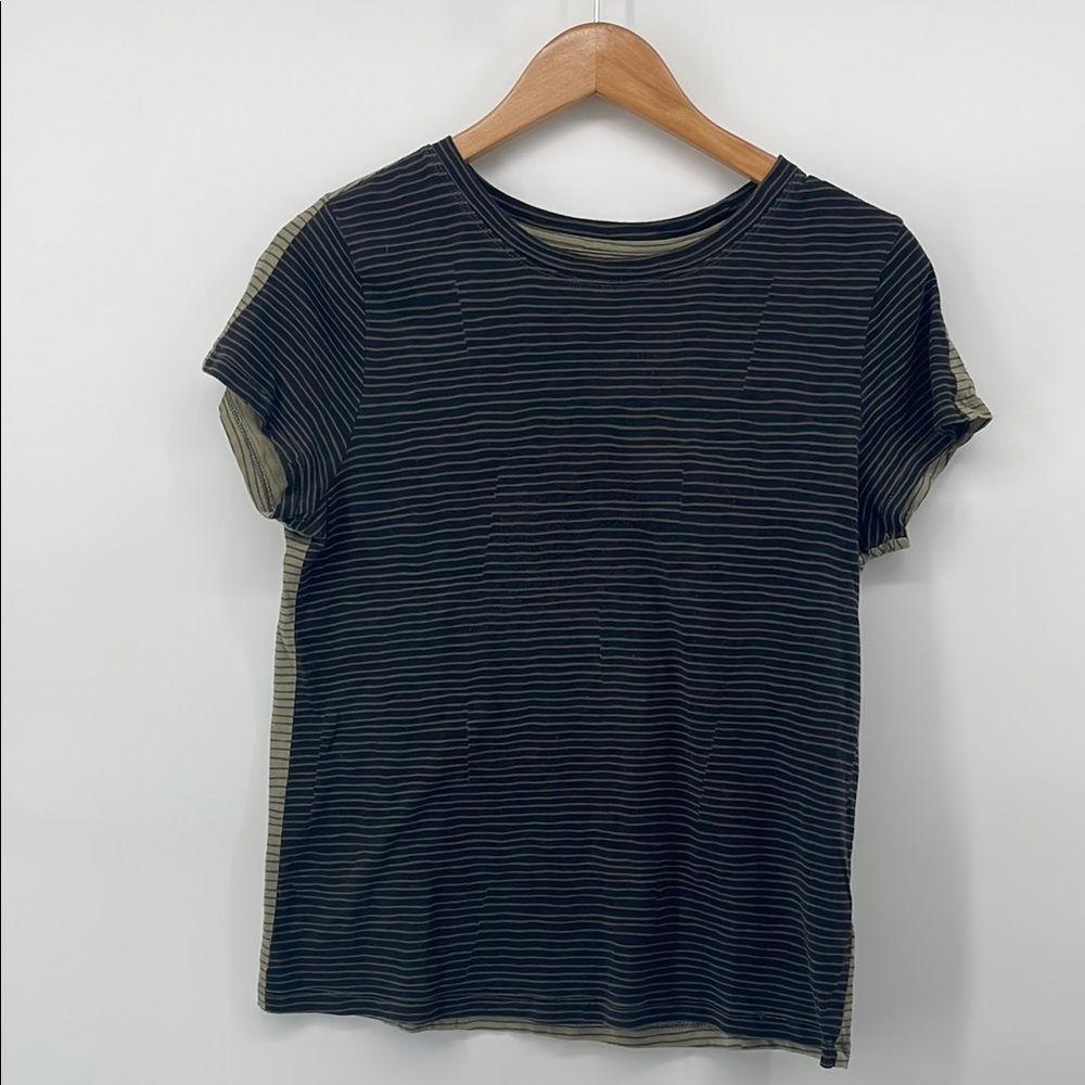 Athleta Short Sleeve Striped T-Shirt S A19